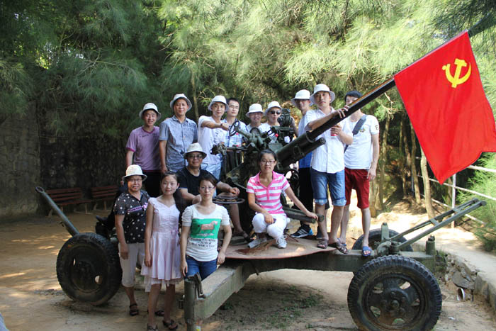 感受愛國主義教育，增強黨員黨性意識